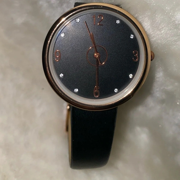 Black leather rose gold ladies watch - Picture 1 of 16